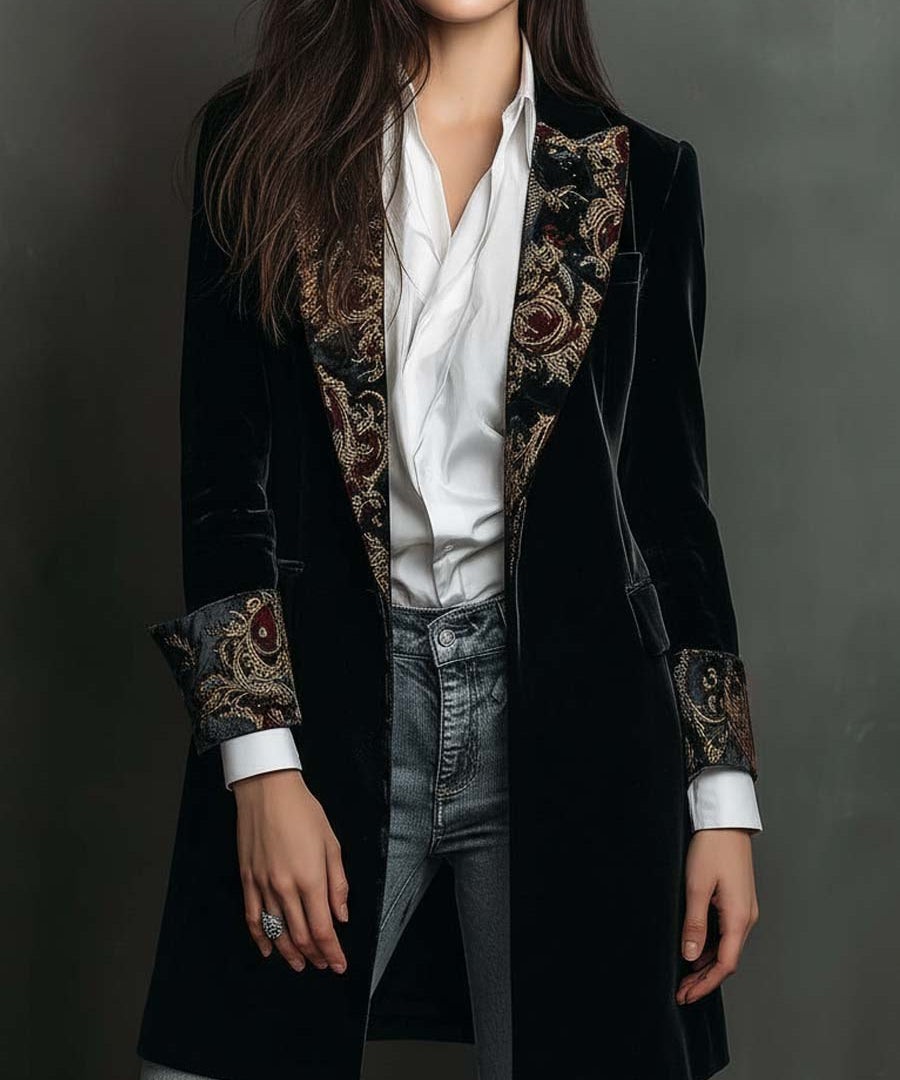 Leonor | Blazer Entallado con Estampado Barroco Negro