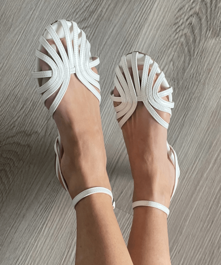 Vittoria — Gold Jewel Sandals