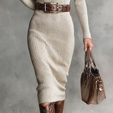 Eva| Vestido midi de punto con cinturón