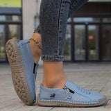 Nila | Elegant Comfort with Practical Zipper