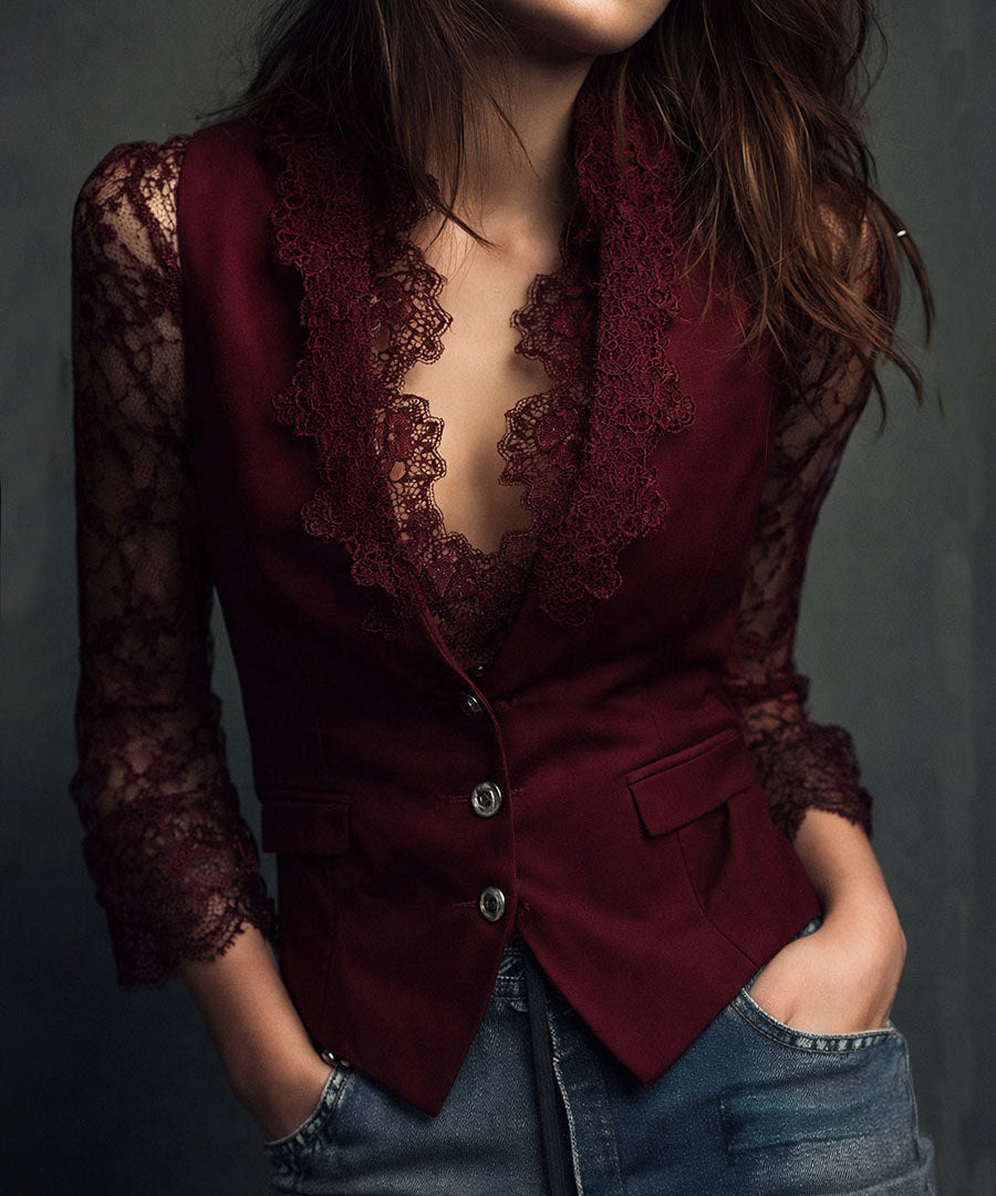 Consuelo | Blazer Negro con Mangas Semitransparentes