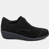 Eleanor | Royal Grace in Classic Black