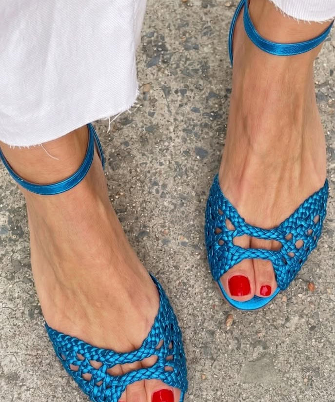 Isadora — Woven Gold Sandals
